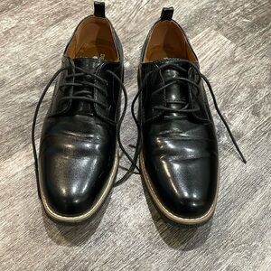 Deer Stags men’s dress shoes